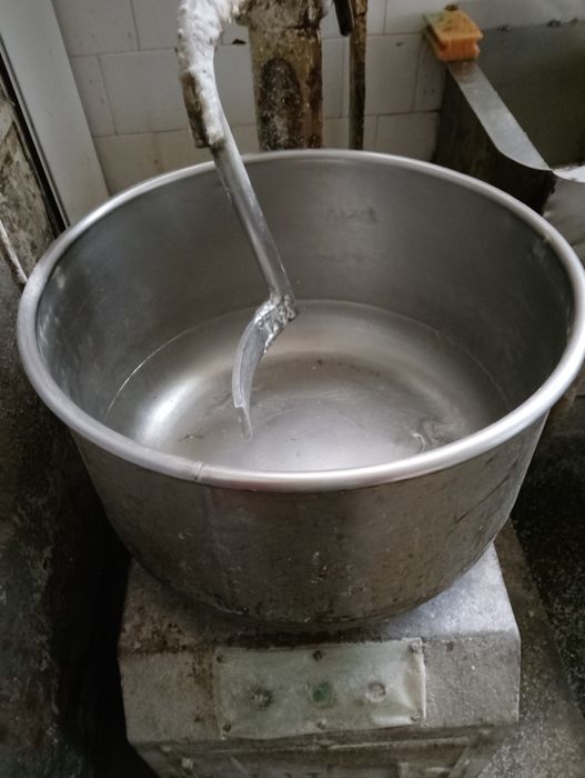 Продавам уреди!!!