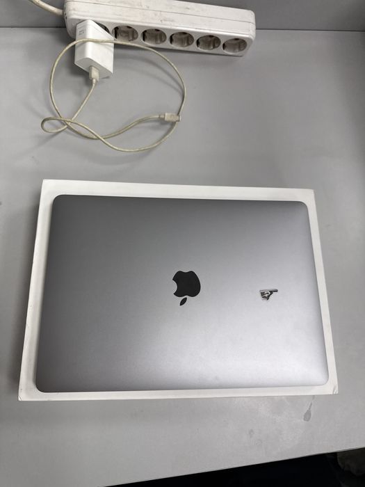 Macbook Pro 13 2022