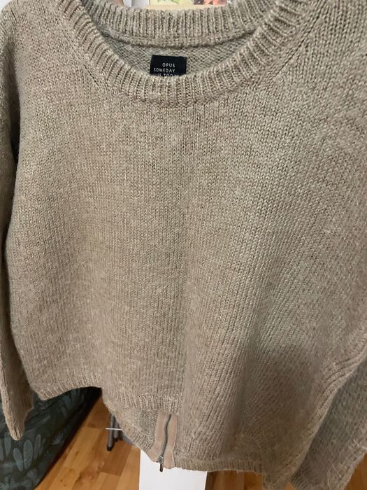 Pullovere  de iarna M, 2 buc