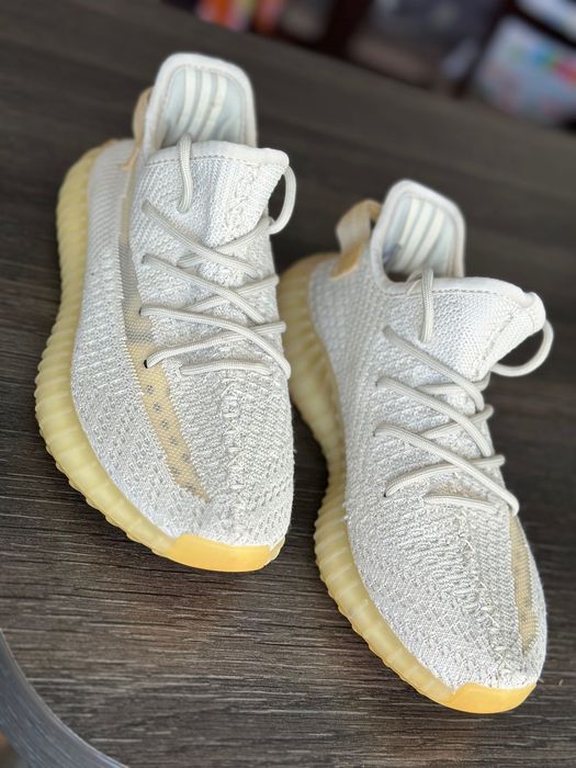 Yeezy дамски маратонки