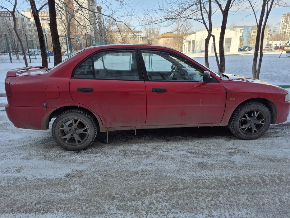 Автомобиль Митсубиси продам