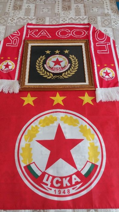 Гоблен с емблемата на ЦСКА