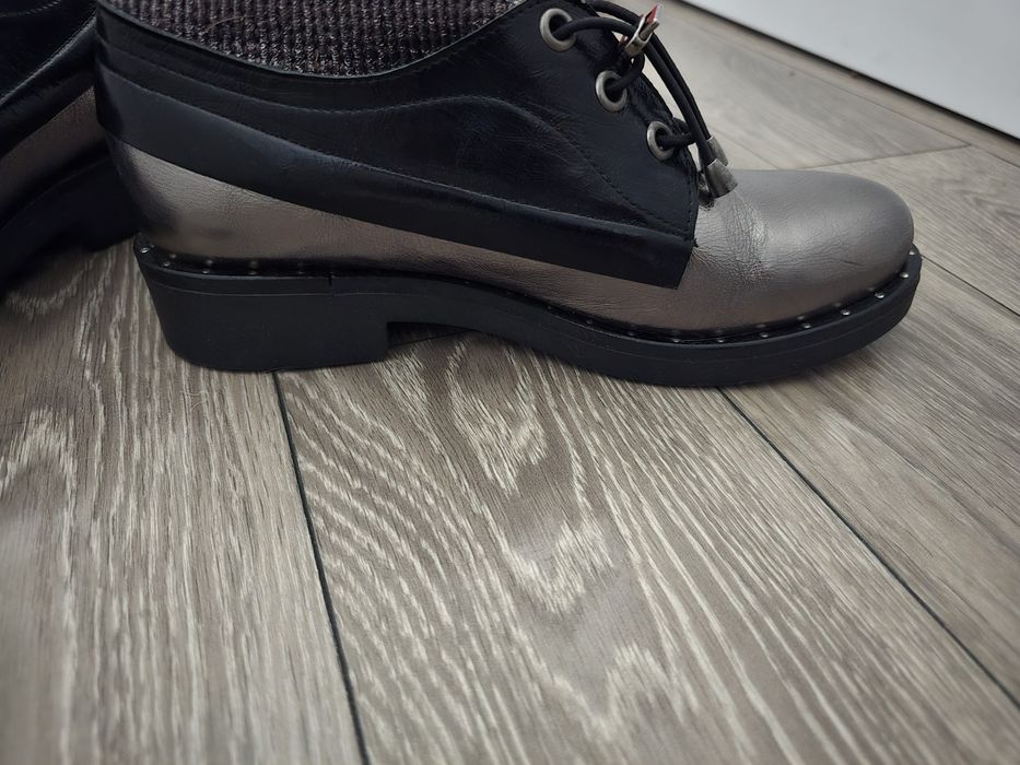 Cizme primăvara, purtate o data