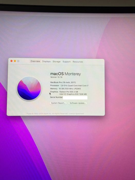 MacBook Pro 15” 2017 i7 16GB 256GB – display defect / funcțional extern.