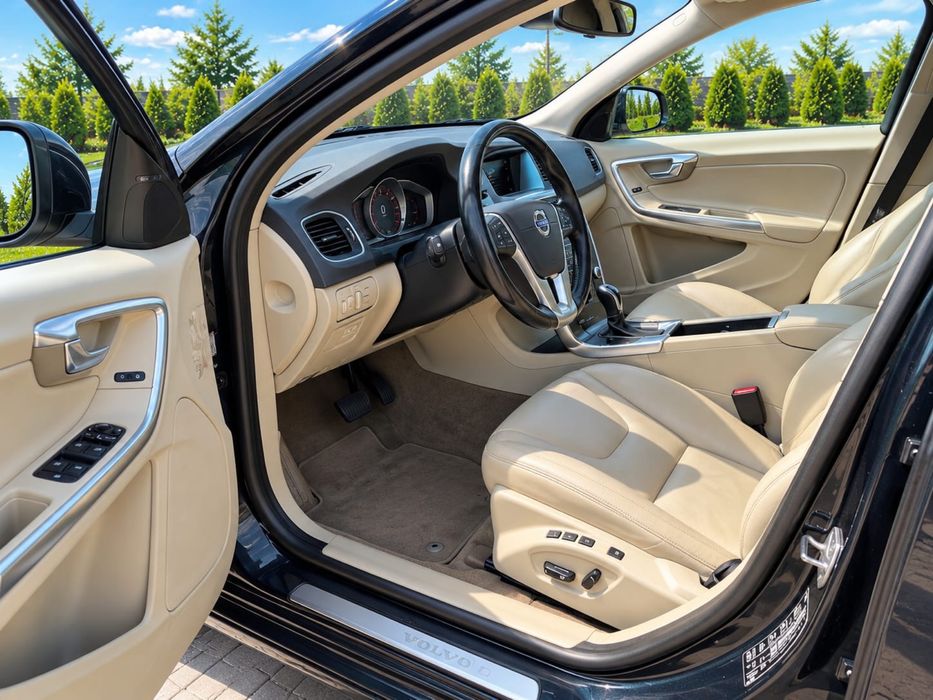 Volvo D60 Hybrid 285CP