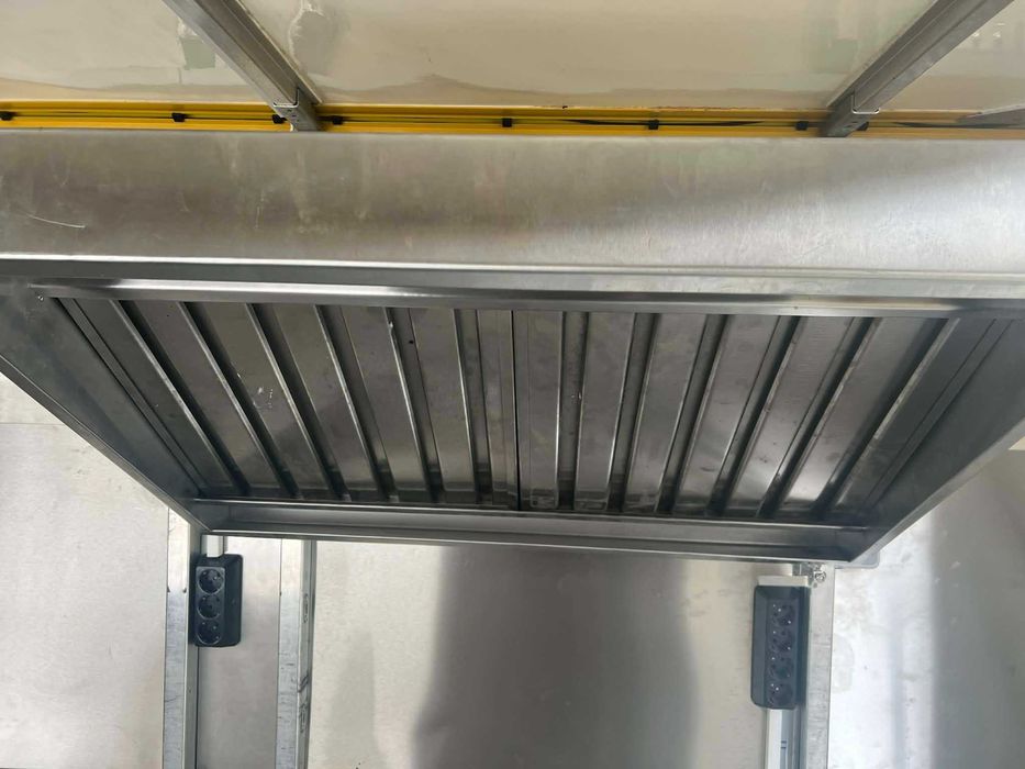 Бус за бързо хранене