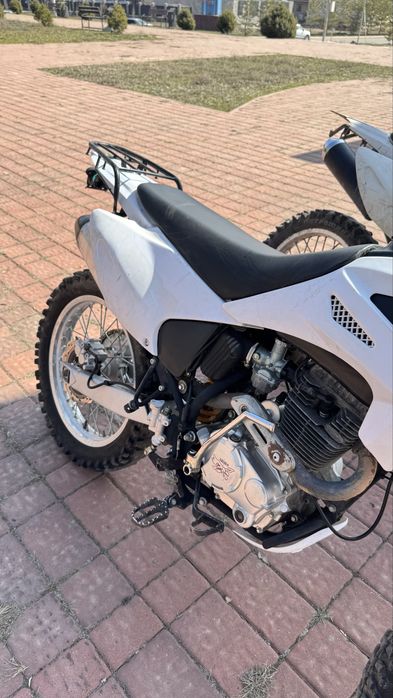 Продам эндуро 06 250куб