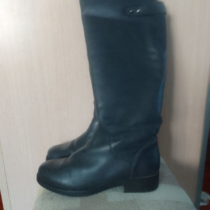 Продам сапоги 37.5 р.