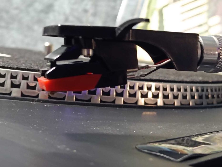 De vânzare combină Philips cu Amplificator