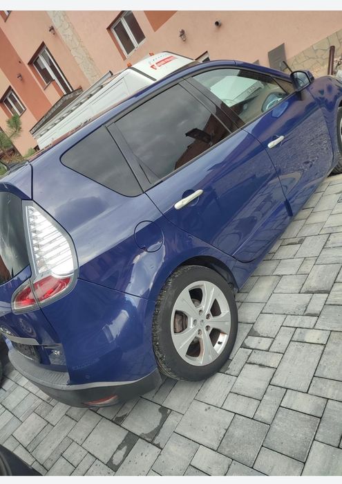 RENAULT Scenic 2011 — imagine 3