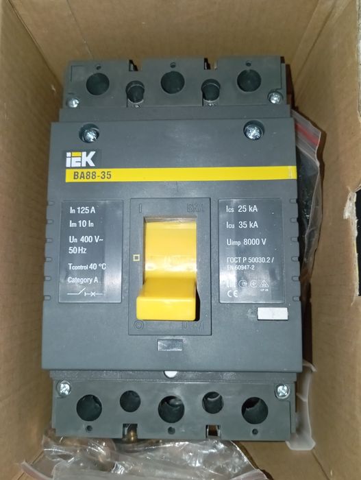 Автоматический выключатель  ,IEK 125A