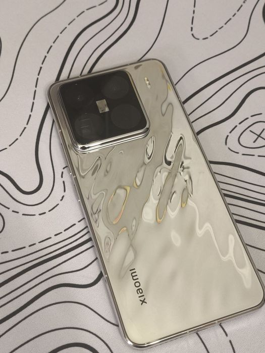 Продам Xiaomi 15 pro 16+1TB CN