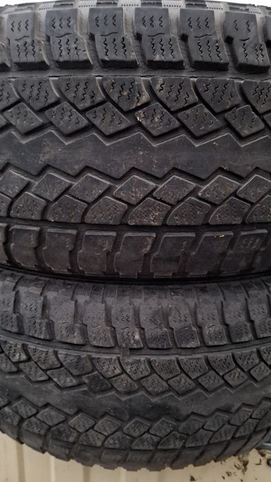 Продам два колеса  на R16