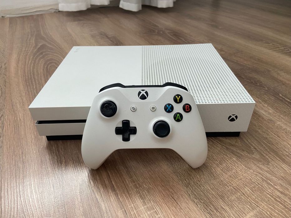 Xbox One S,Minecraft