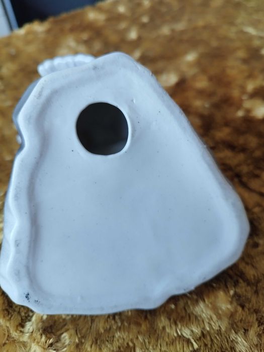 Български порцеланов пепелник