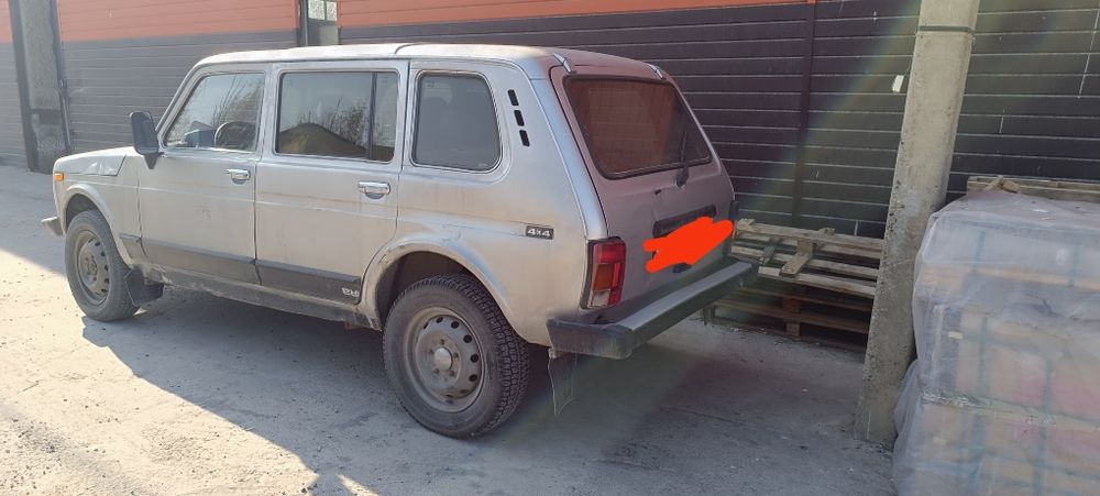 Продам Ниву 5ти дверная