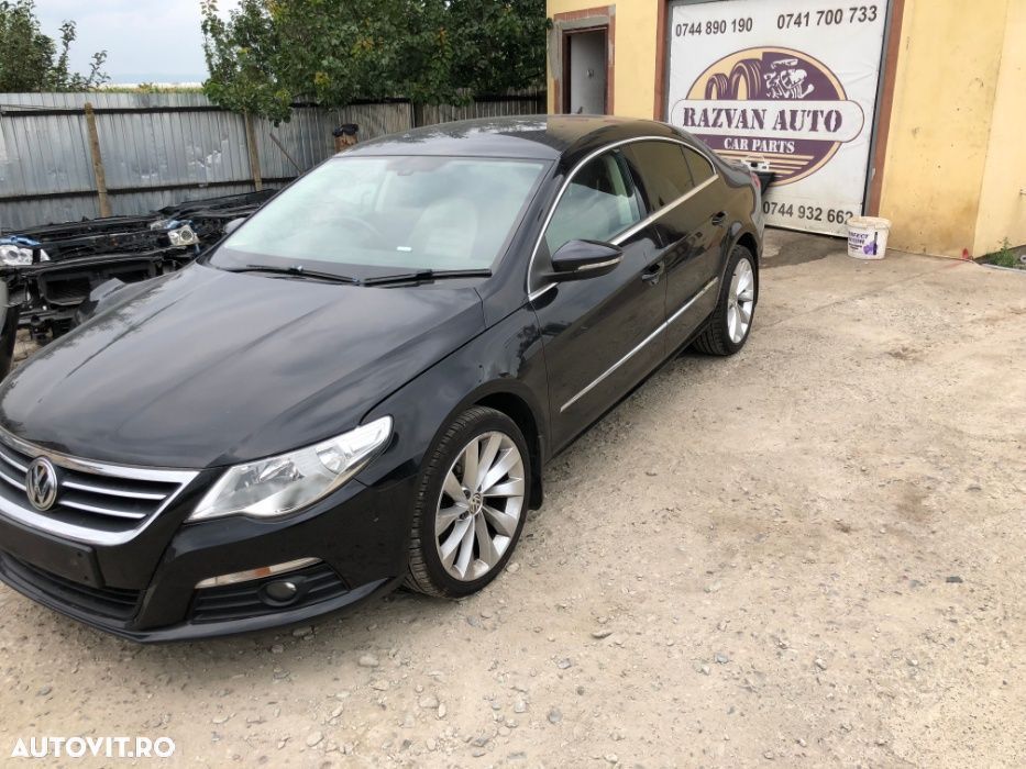 Dezmembrez / Dezmembrari Volkswagen Eos