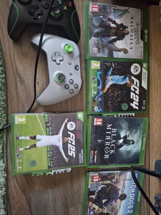 Xbox one S consola 2 manete plus  jocuri