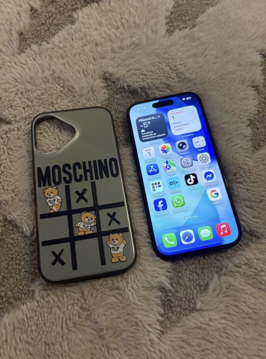 Vand Iphone 16 stare foarte buna