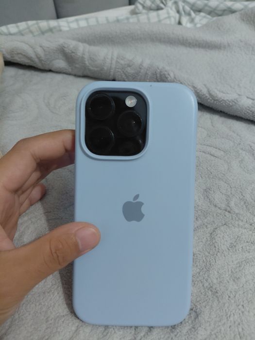 Продам iphone 16 pro
