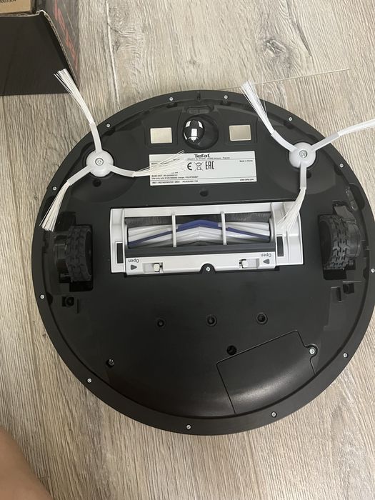 Робот-пылесос Tefal Explorer Serie 60 RG7455WH Black