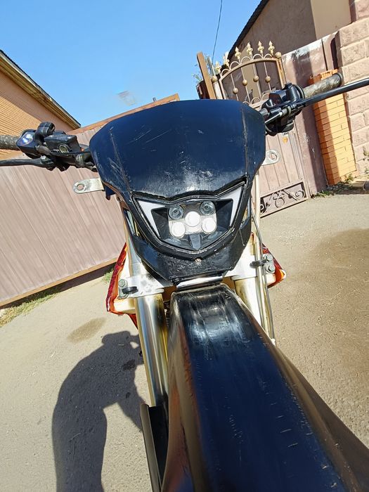 Срочно продам эндуро  250 куб