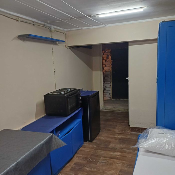 стая под наем в сутерен без хазяи