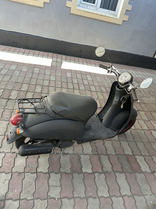 Продам Мопед Honda Scoopy 50куб