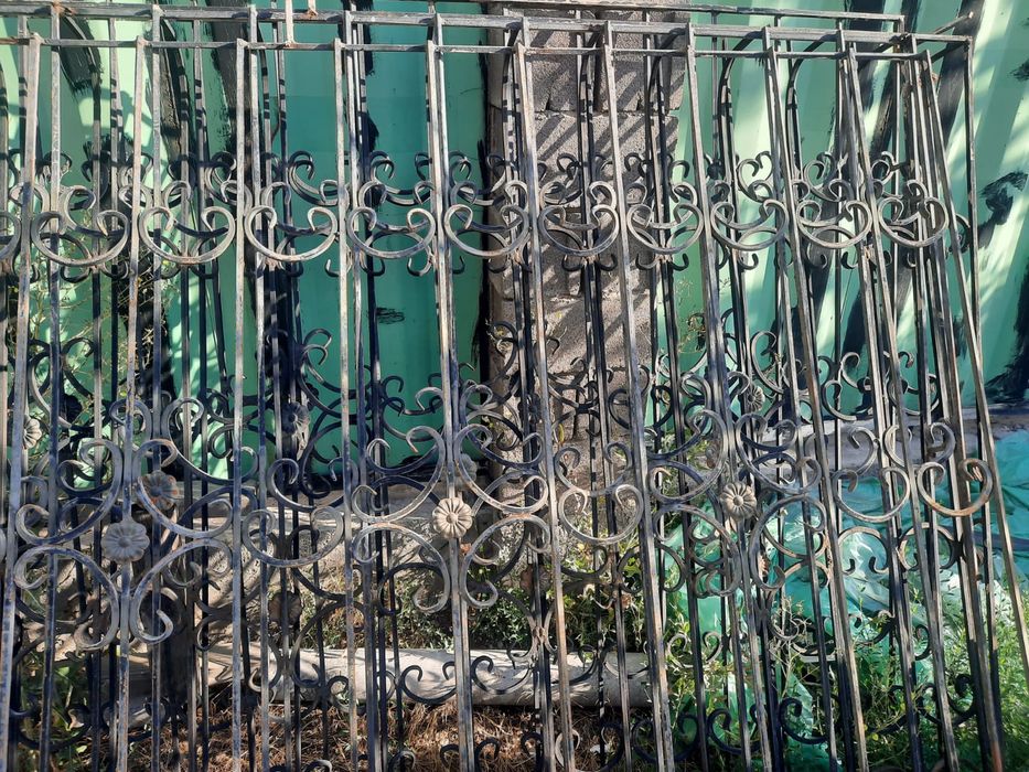 Решетки металлические (б/у)