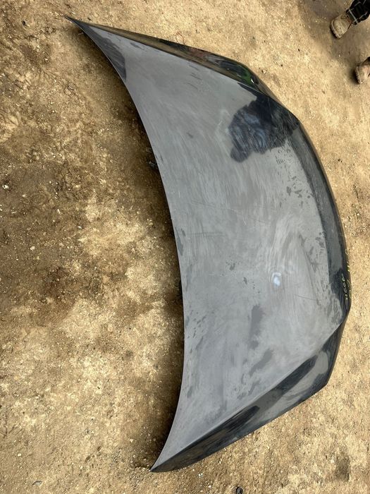 Преден капак за Ауди AUDI Q7 4L0 със забележки