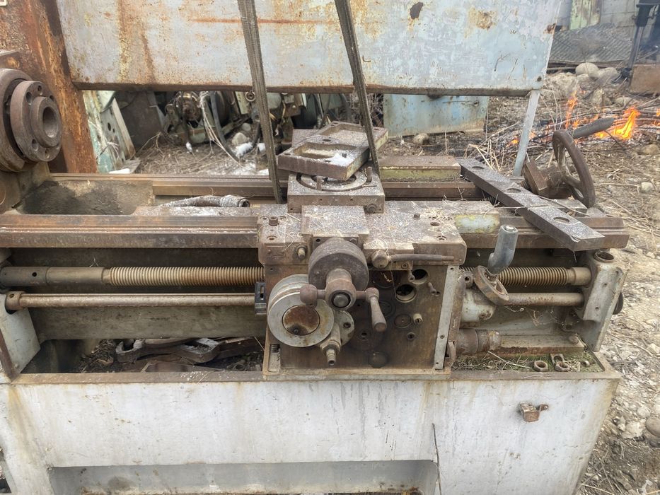 Токарный станок продам