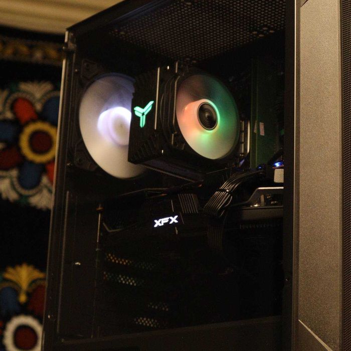 Мощный игровой компьютер rx5700xt аналог Rtx 3060 Oyin uchun kompyuter