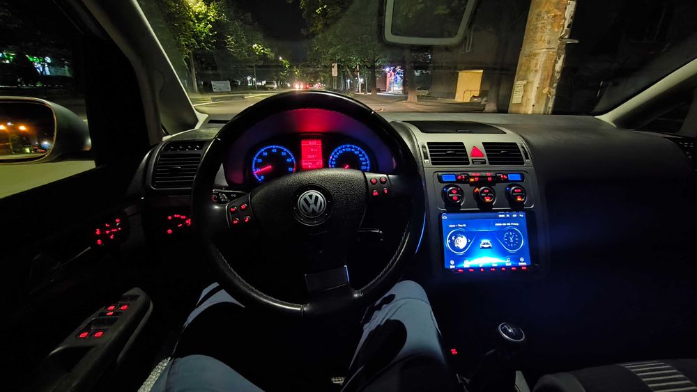 Фолксваген Туран