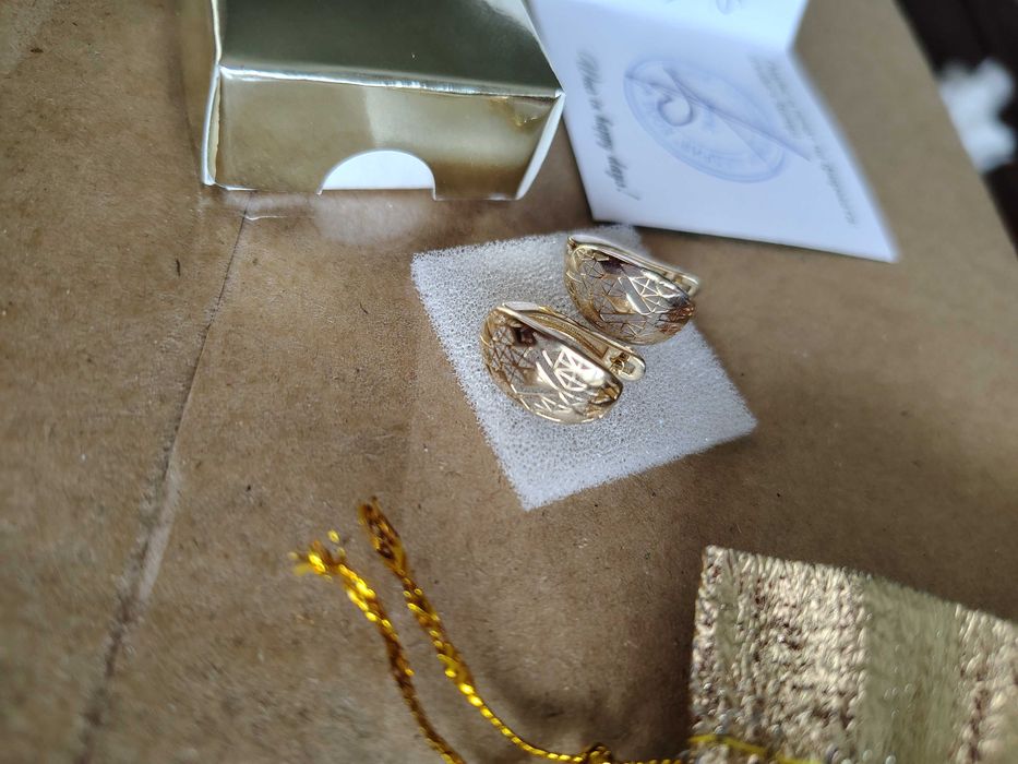 Златни обеци 14к