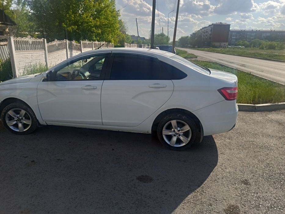 Lada Vesta 2015г