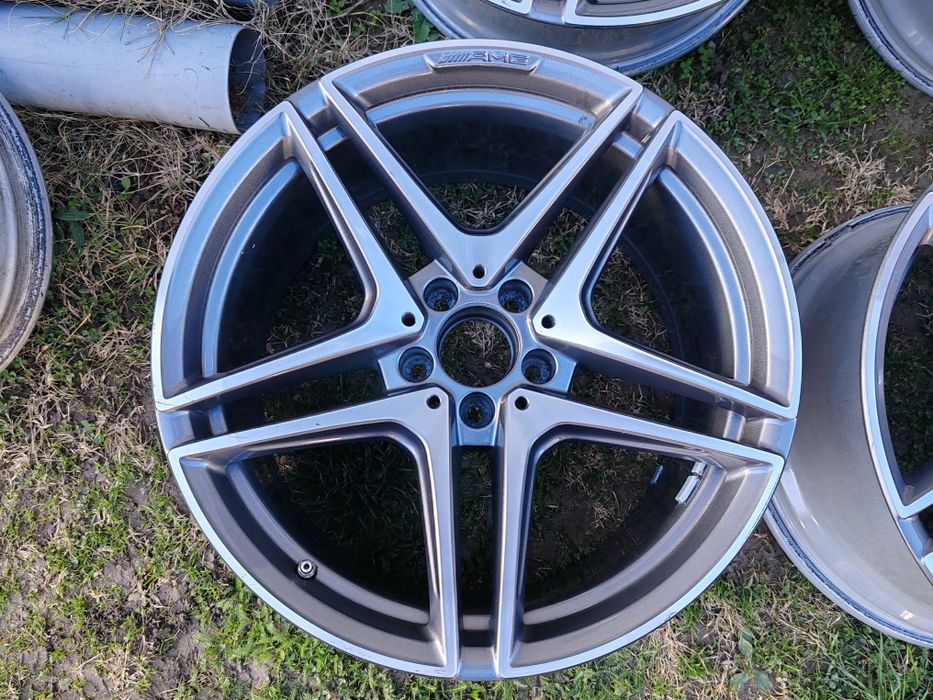 Мерцедес 19 цола, Mercedes AMG
