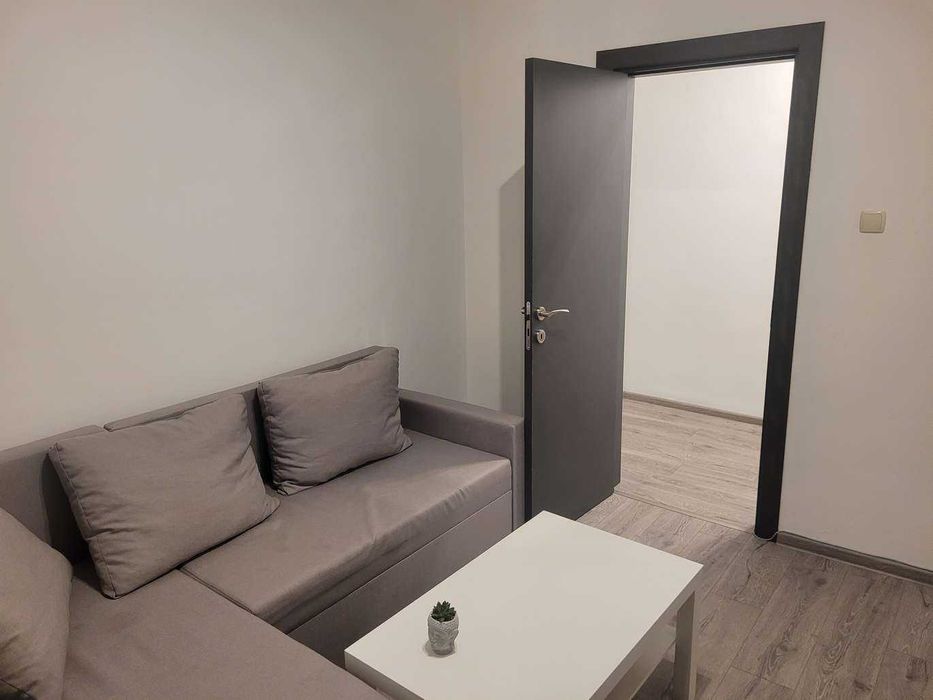 Давам под наем апартамент