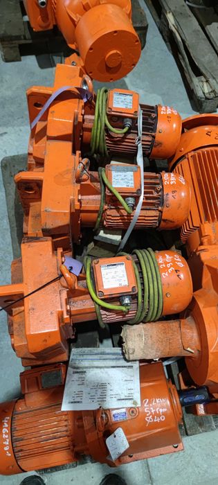 Motor electric trifazat cu reductor Bauer 2.2kW 34rpm
