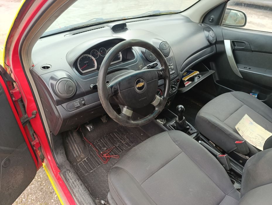 Шевролет Авео 1.2 бензин / Chevrolet Aveo 1.2 i на части