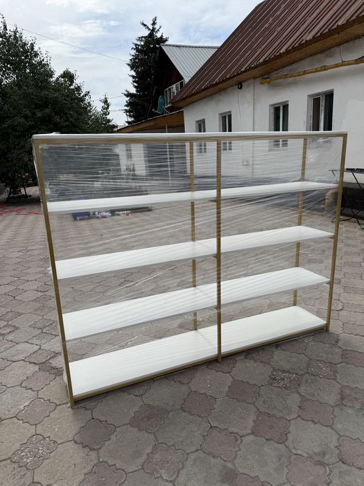 Продам новый стелаж
