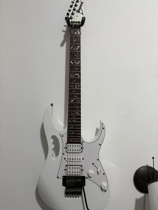 Chitara electrica Ibanez JEMJR-WH