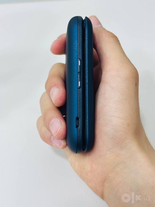 Продаётся Samsung gusto 3