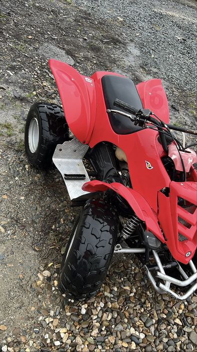 Atv 90cc marca yamaha