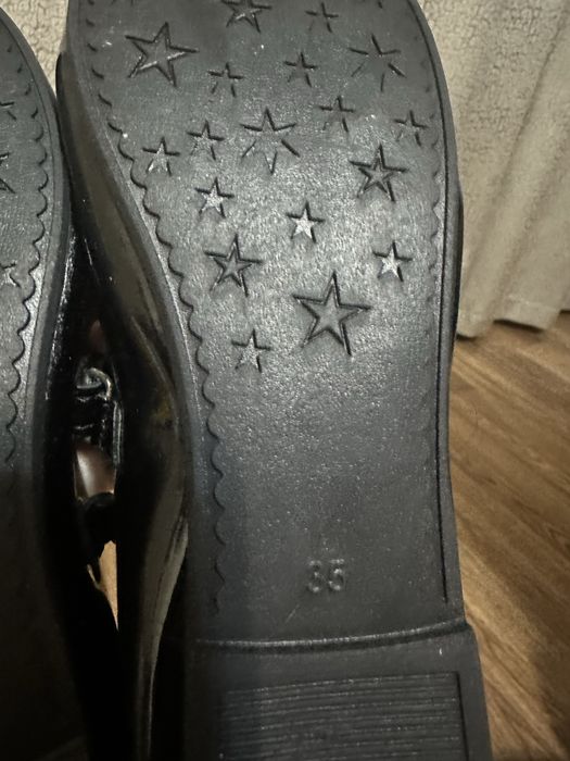 Туфли.Размер 35.Цена 1500тысячи