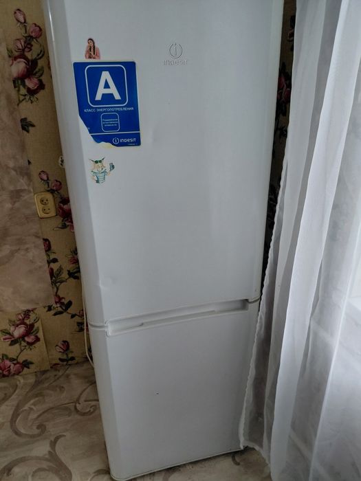 Продам холодильник