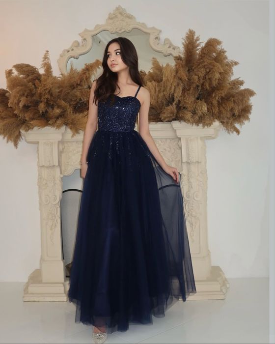 Пышное вечернее платье