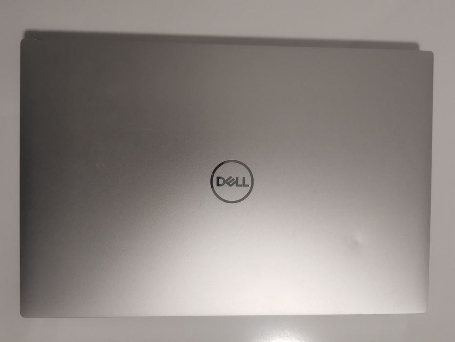 Лаптоп Dell XPS 15 9500 Intel i7, Nvidia 1650 Ti, 1TB NVMe, 16GB RAM