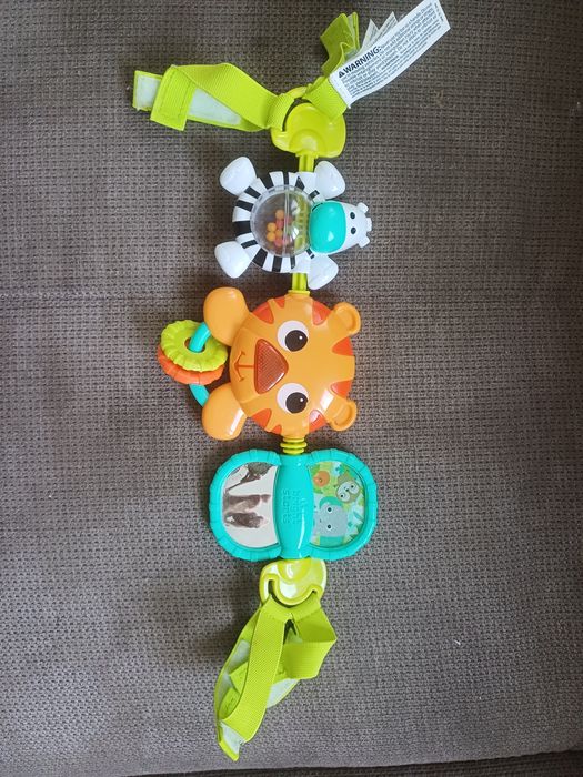 Музикална въртележка за кошара WinFun с лампа-прожектор и др. играчки