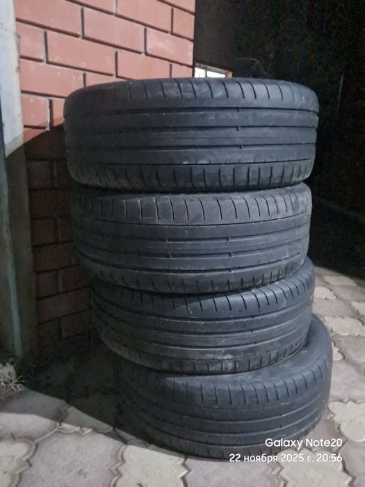 Продам шины GOODYAER  летние   r20 245/50