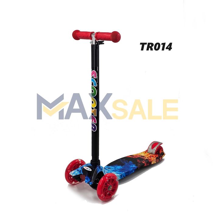 Tротинетка Триколка светещи колела различни цветове скутер колело нови